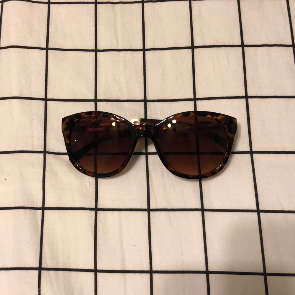 SUNGLASSES!
